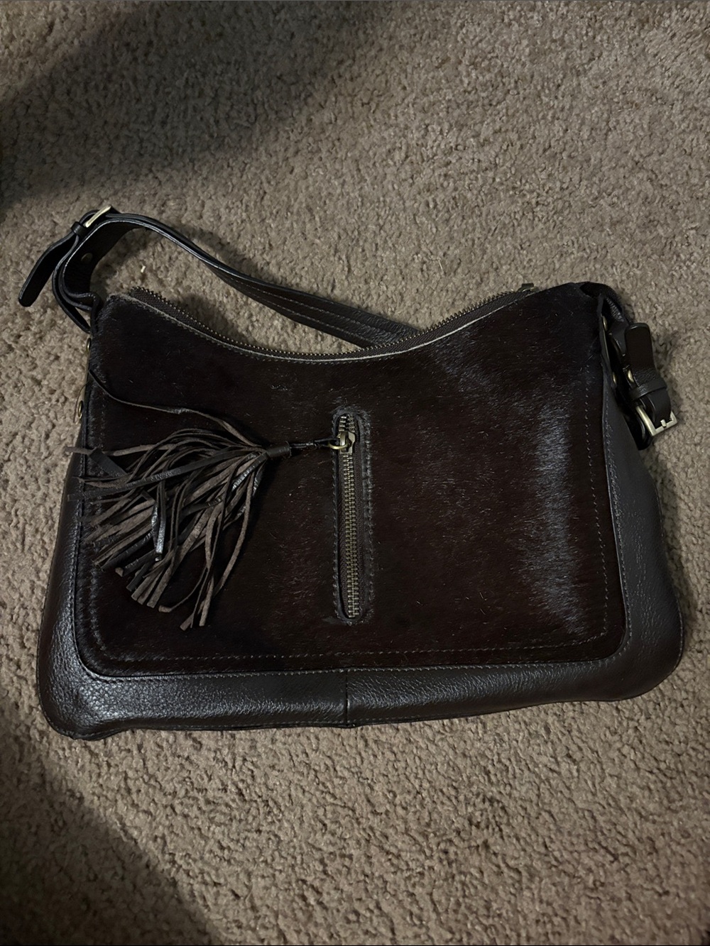 Classic Brown Leather Shoulder Bag with Tassel Accent